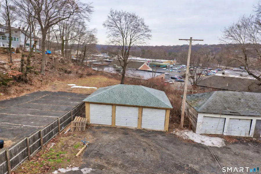 82 Bunker Hill Avenue, Waterbury, CT 06708 - Image #3