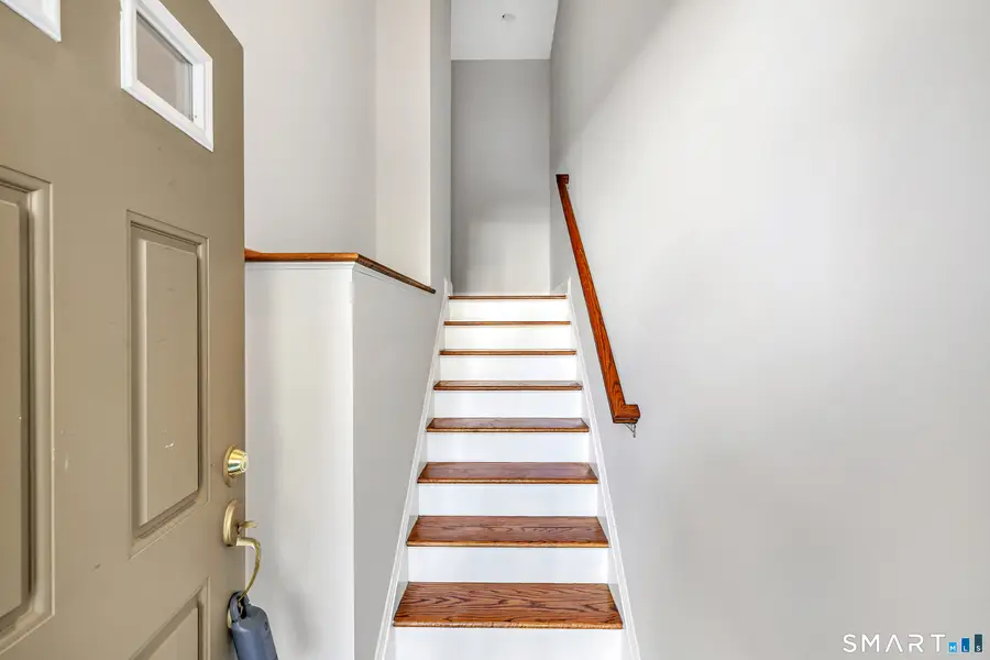 22 Ashwood Circle #22, Shelton, CT 06484 - Image #3