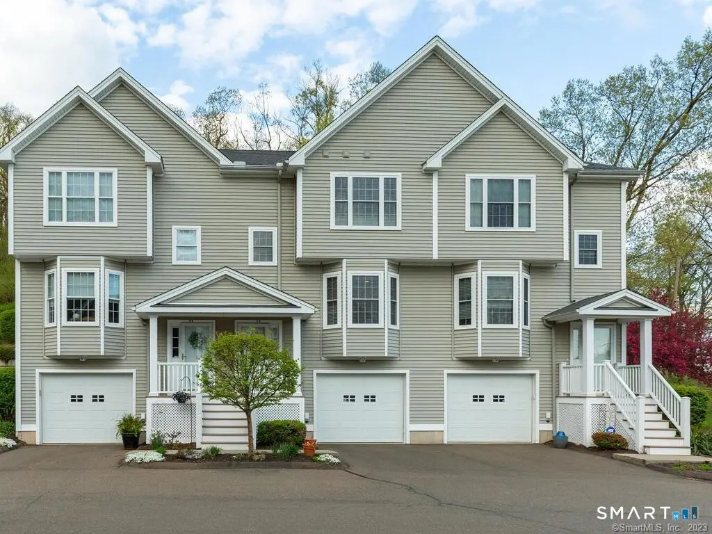 31 South Turnpike Road #APT C2, Wallingford, CT 06492 - Image #1