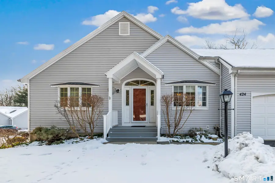 424 Navajo Loop #424, Shelton, CT 06484 - Image #2