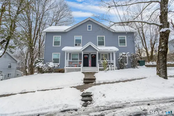 18 Grandview Avenue, Danbury, CT 06810