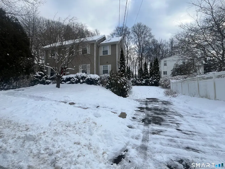 12 Woodedge Avenue, Waterbury, CT 06706 - Image #3