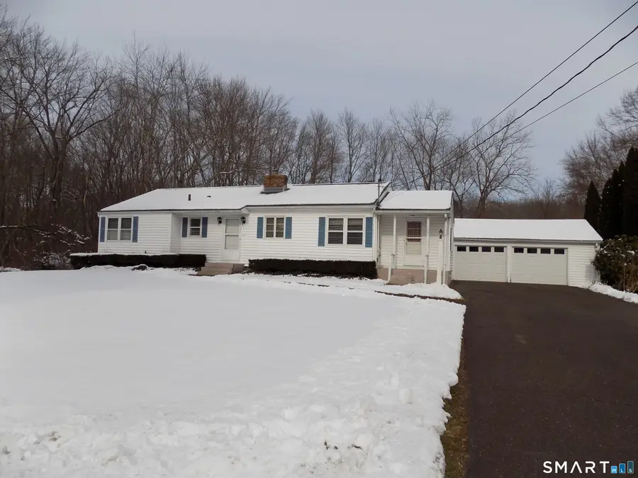133 Weymouth Road, Enfield, CT 06082 - Image #2