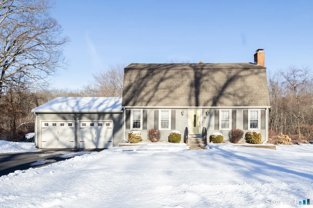 40 November Lane, Southington, CT 06479 - Image #1