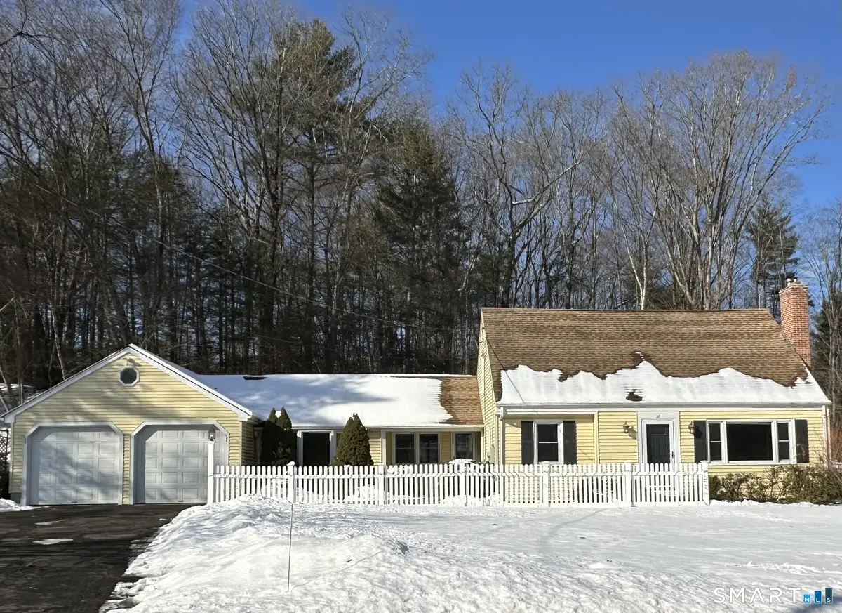 27 Fernwood Drive, Simsbury, CT 06070 - Image #1