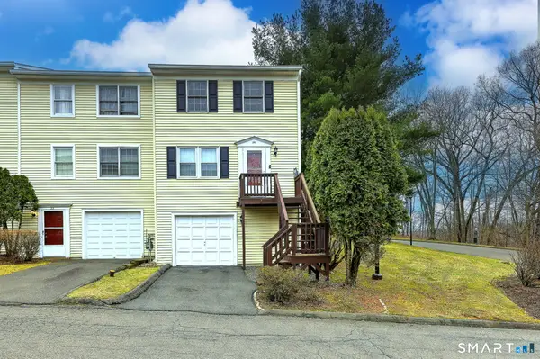 34 Cornerstone Drive #AKA 11 Summit Commons, Derby, CT 06418