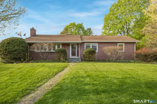 2 Finch Court, Norwalk, CT 06854