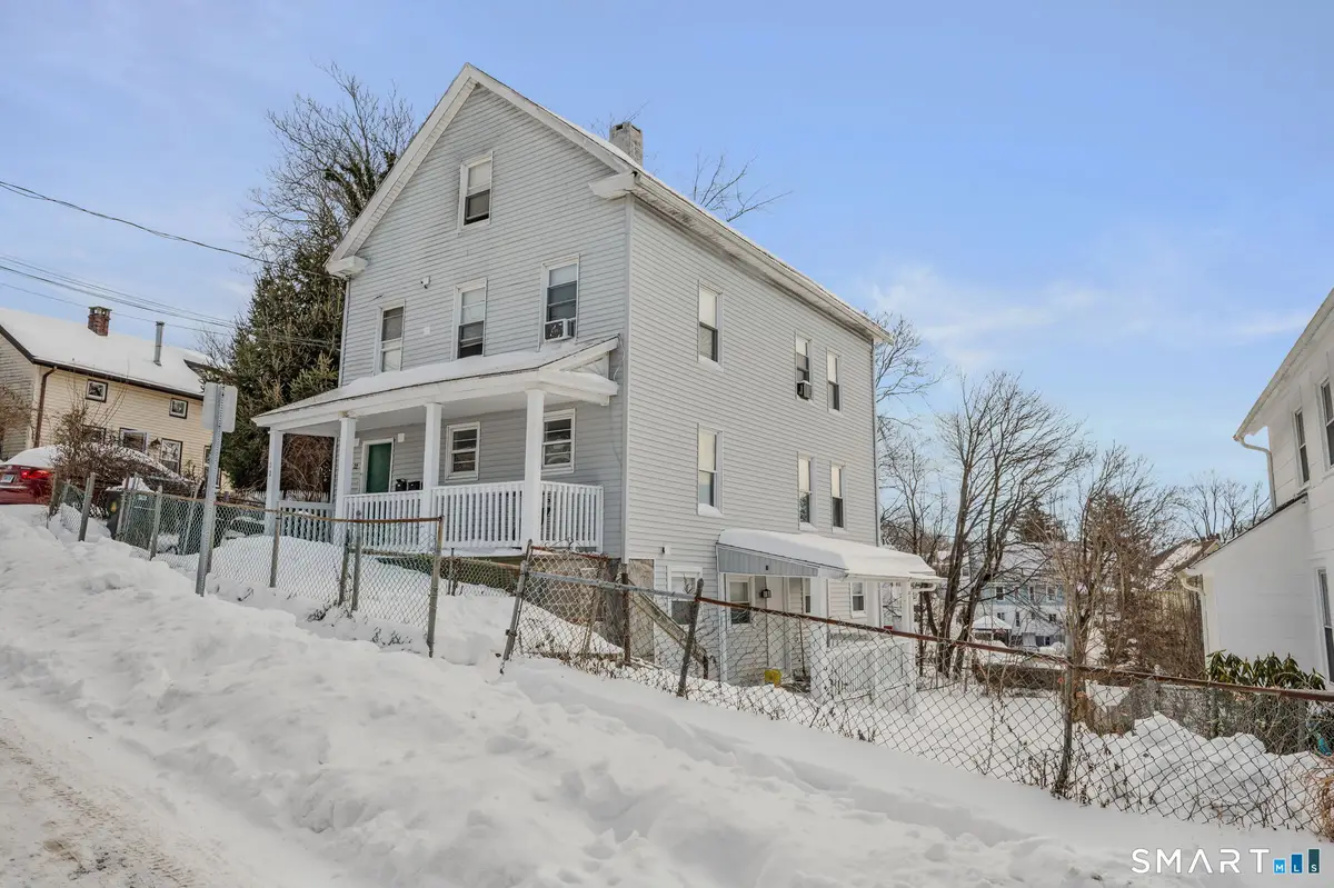 22 Chappell Street, New London, CT 06320 - Image #1