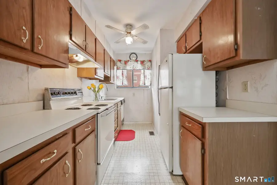 60 Wolfpit Avenue #APT 4B, Norwalk, CT 06851 - #3