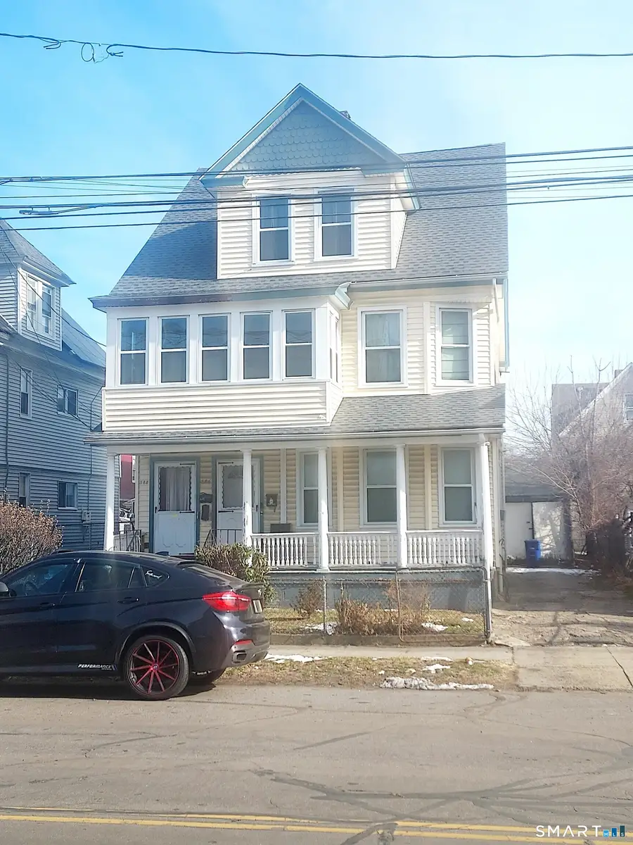 586 Union Avenue, Bridgeport, CT 06607 - Image #2