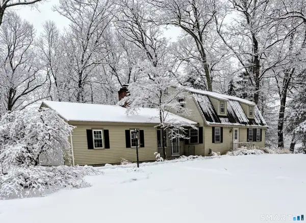 24 Silversmith Road, Farmington, CT 06085