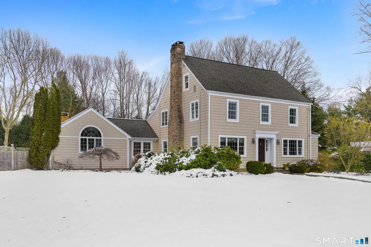 12 Ridgeway Road, Easton, CT 06612 - Image #1