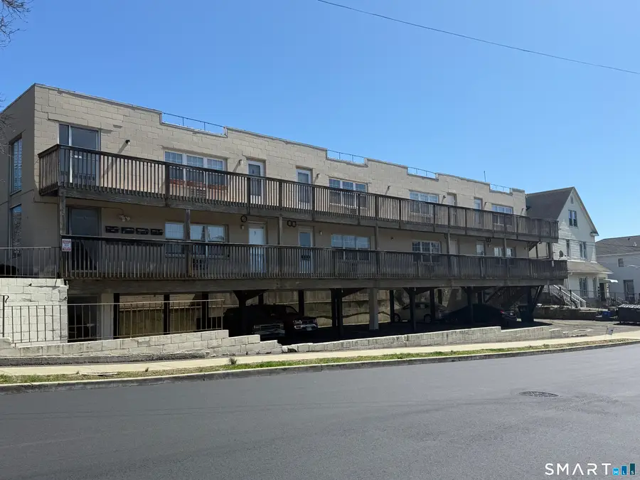 8 Wardwell Street #APT 5, Stamford, CT 06902 - Image #2