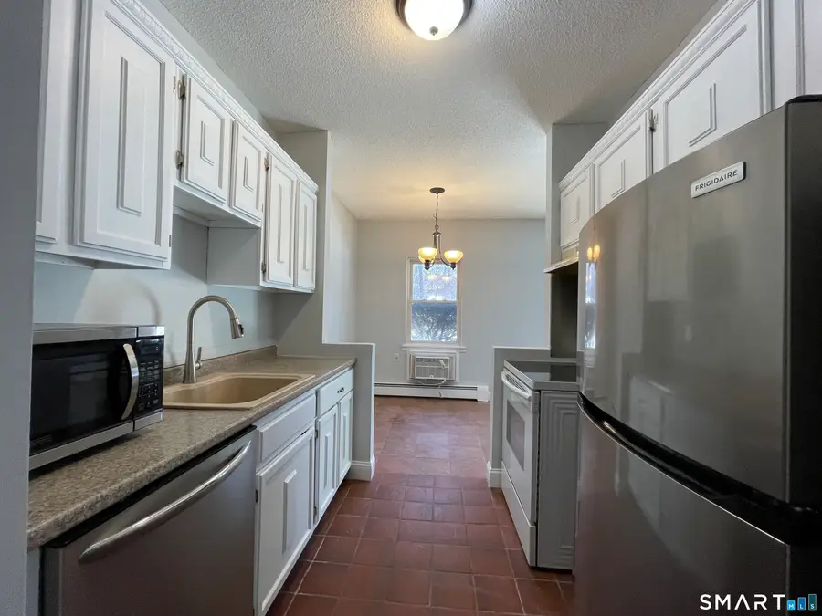 43 Balance Rock Road #APT 1, Seymour, CT 06483 - #2