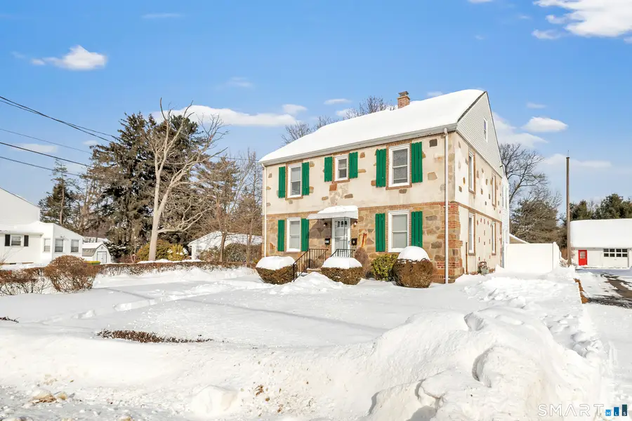 425 Piedmont Street, Waterbury, CT 06706 - #2