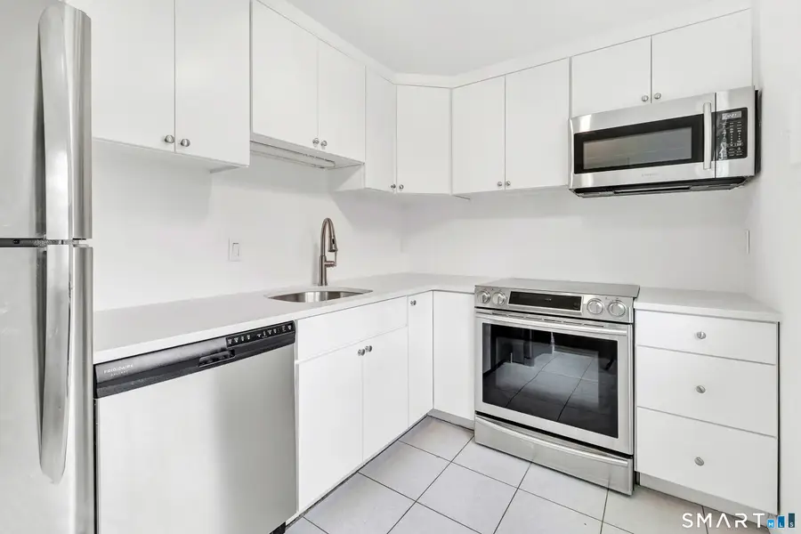 60 Heritage Hill Road #APT A, New Canaan, CT 06840 - #3