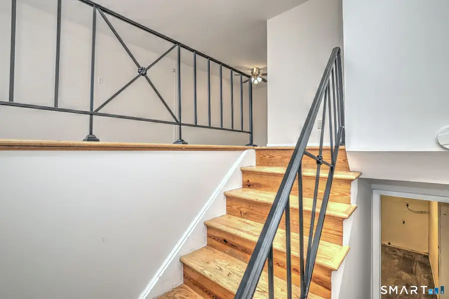 7 Hale Drive, Ansonia, CT 06401 - #3