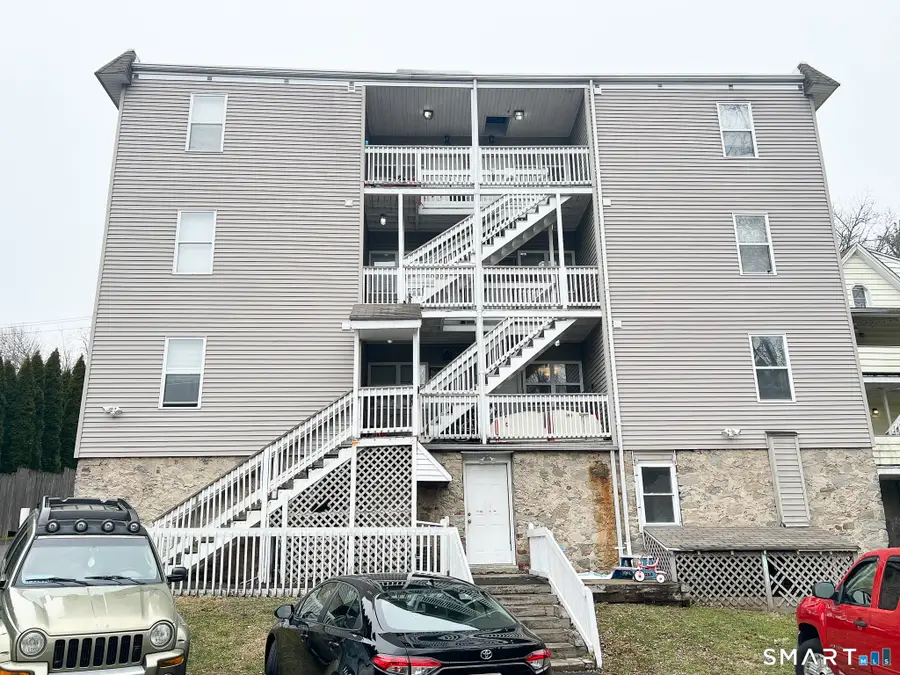 22 Woodbridge Avenue, Ansonia, CT 06401 - Image #2