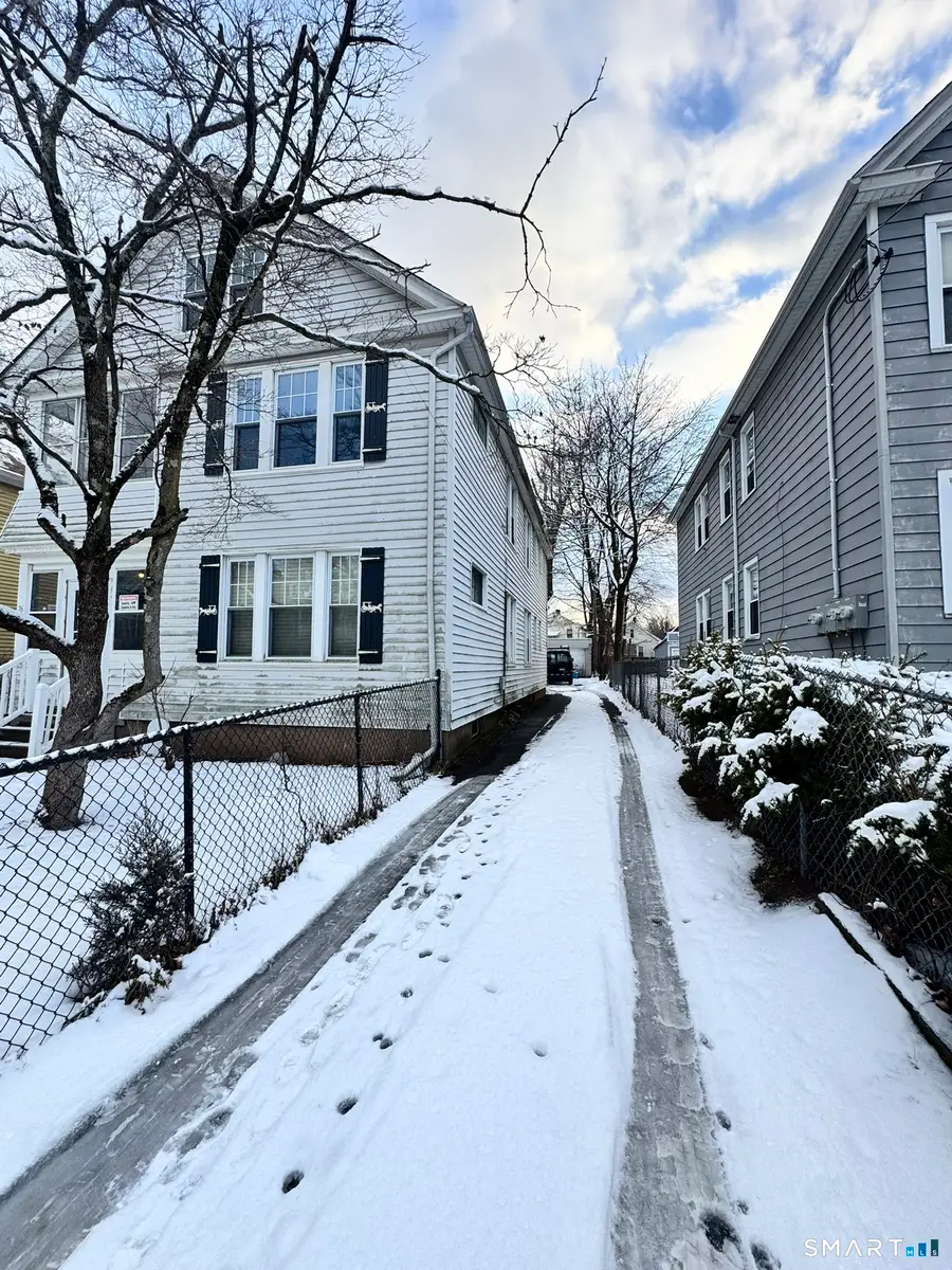 26 Lander Street, New Haven, CT 06511 - Image #2