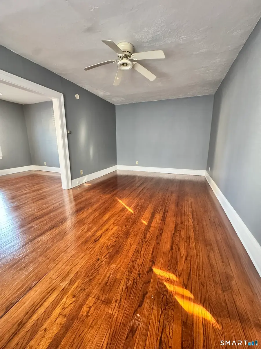 26 Lander Street, New Haven, CT 06511 - Image #3