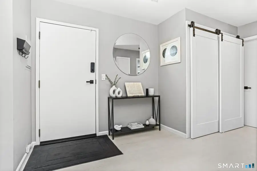 697 Cove Road #APT 1B, Stamford, CT 06902 - #2