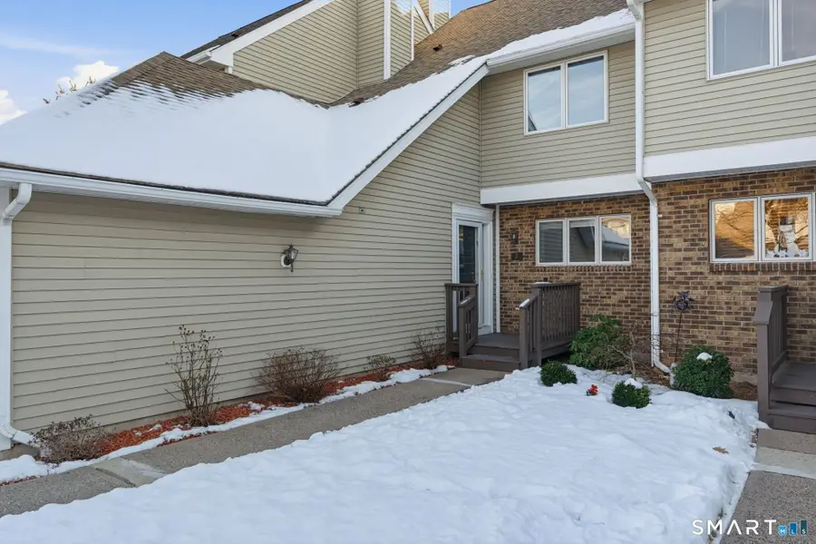 3 Steeplechase Drive #3, Newington, CT 06111 - Image #3