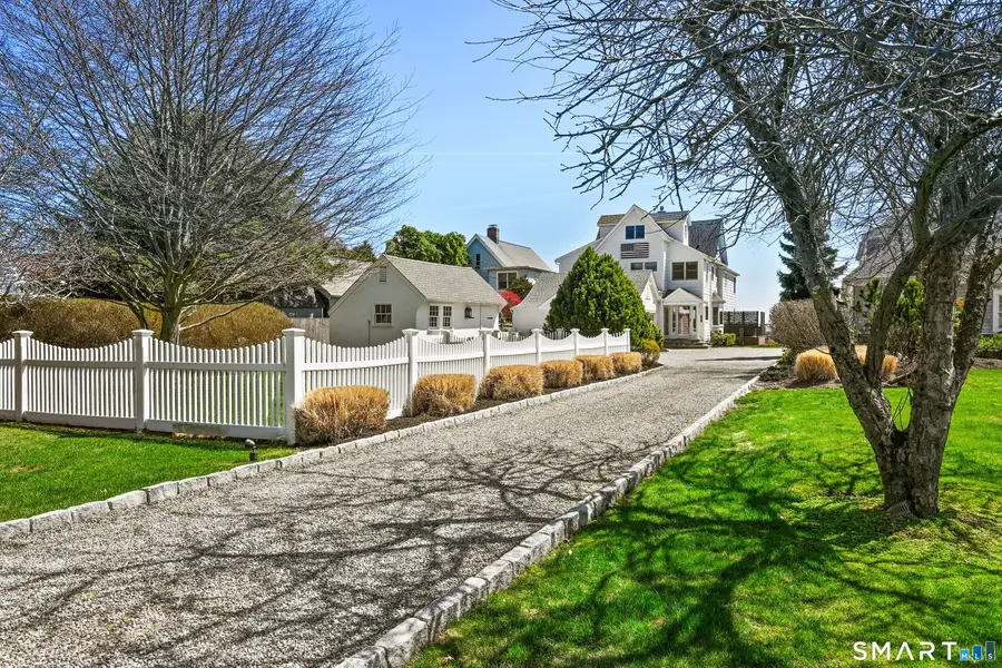 413 Ocean Avenue, Stratford, CT 06615 - #2