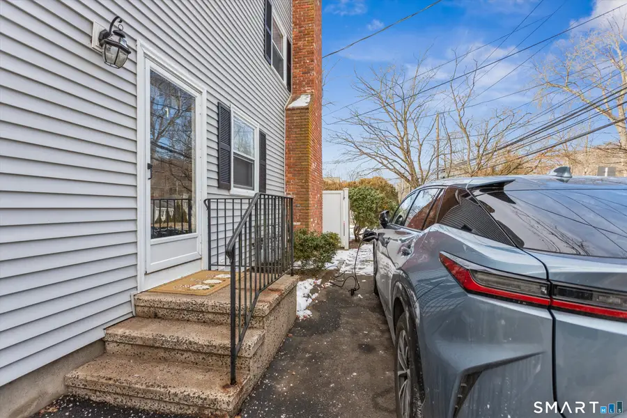 59 Woodway Road #APT 1, Stamford, CT 06907 - Image #2