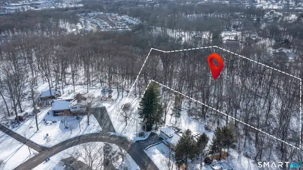 22 1/2 Country Ridge Road, Danbury, CT 06810