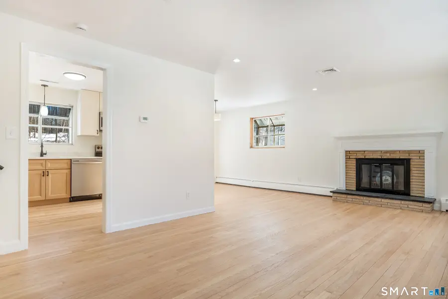 24 Pleasant Hill Road, Newtown, CT 06470 - #3