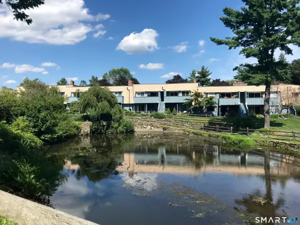 1452 Melville Avenue #1452, Fairfield, CT 06825