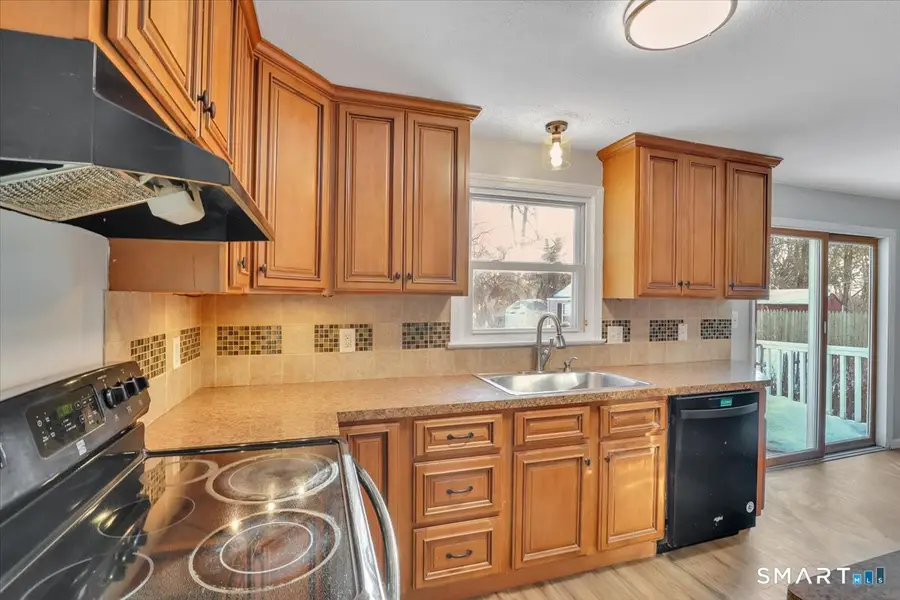 691 Baldwin Avenue, Meriden, CT 06450 - #3