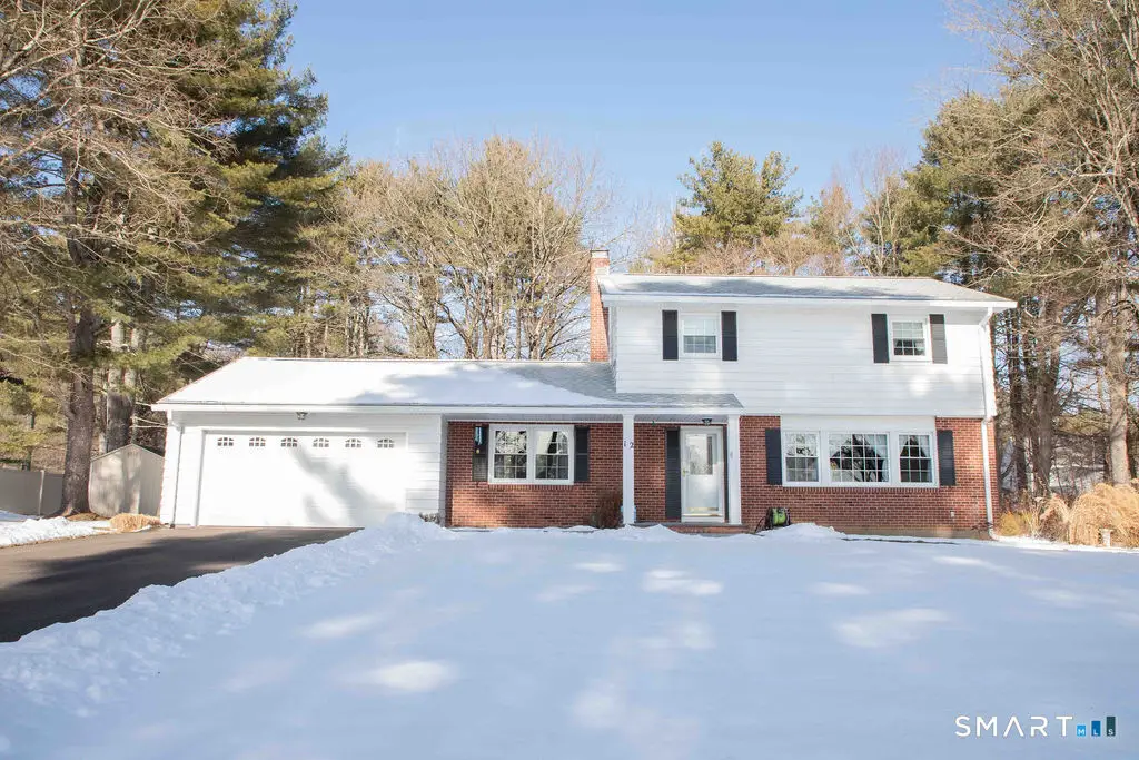 12 Craigemore Circle, Avon, CT 06001 - Image #1