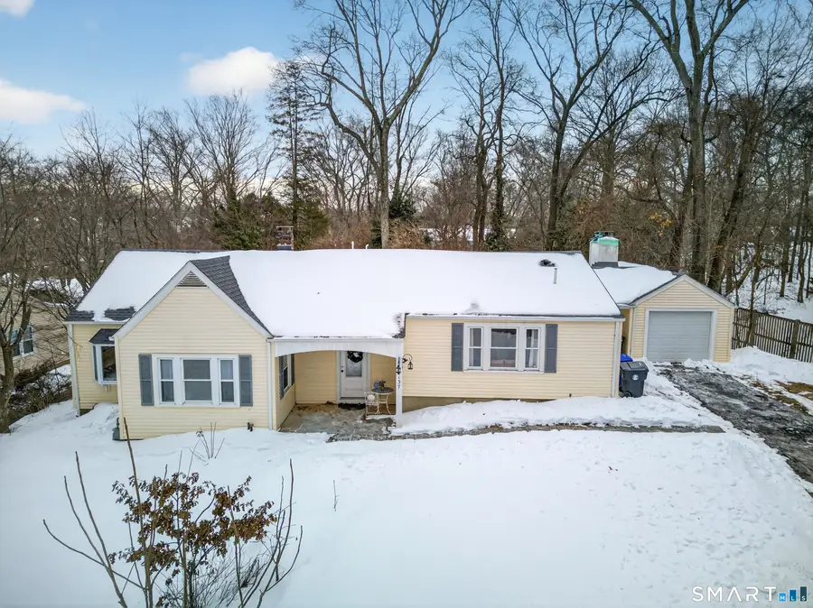 137 South Montowese Street, Branford, CT 06405 - Image #3