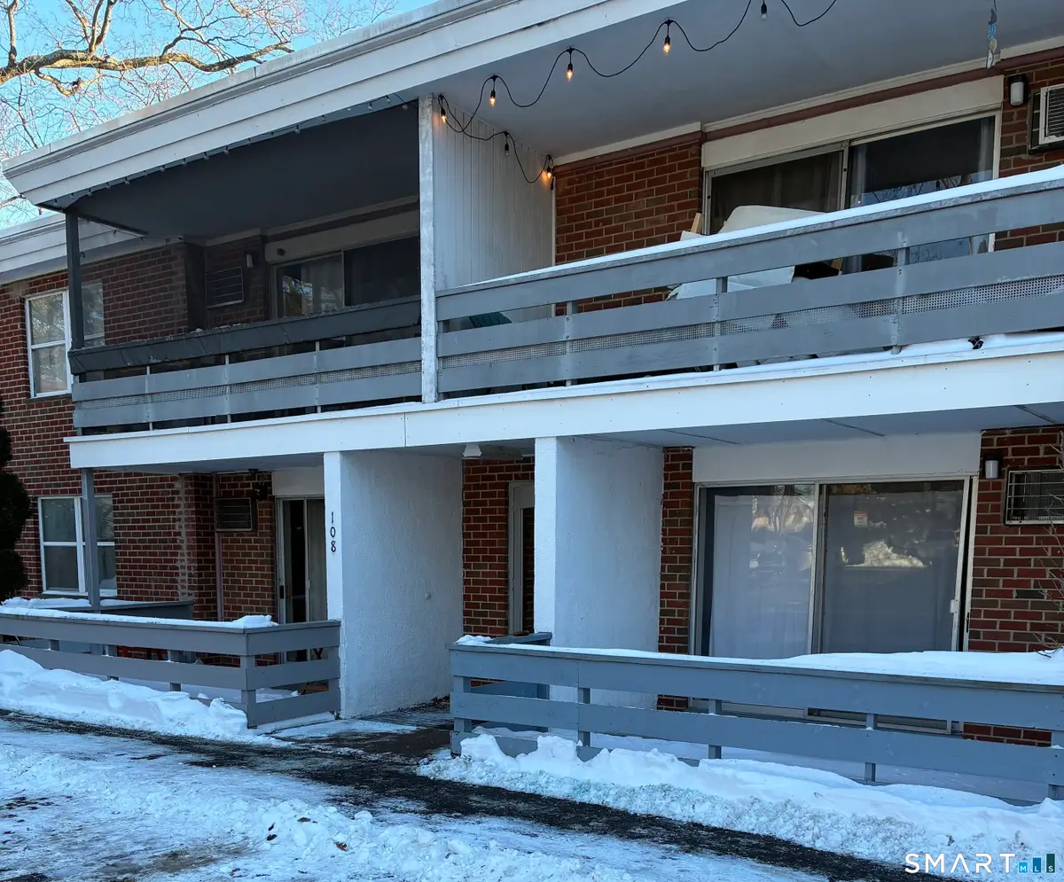 108 Oakwood Avenue #APT A3, West Hartford, CT 06119 - Image #1
