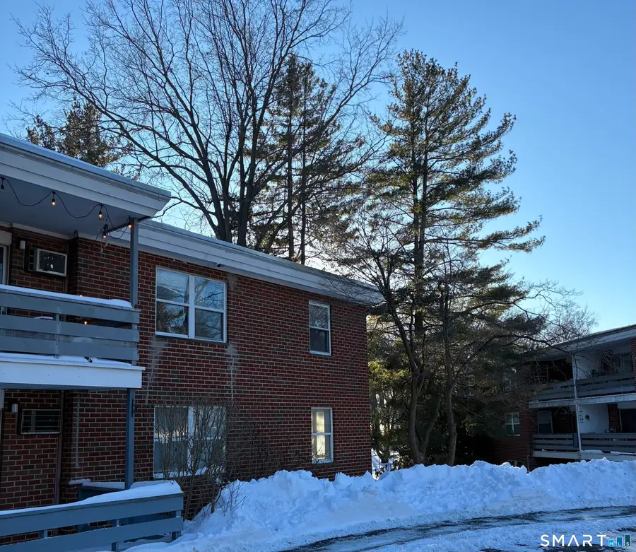108 Oakwood Avenue #APT A3, West Hartford, CT 06119 - Image #3