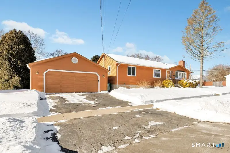 35 Rustown Drive, Stratford, CT 06614 - Image #2