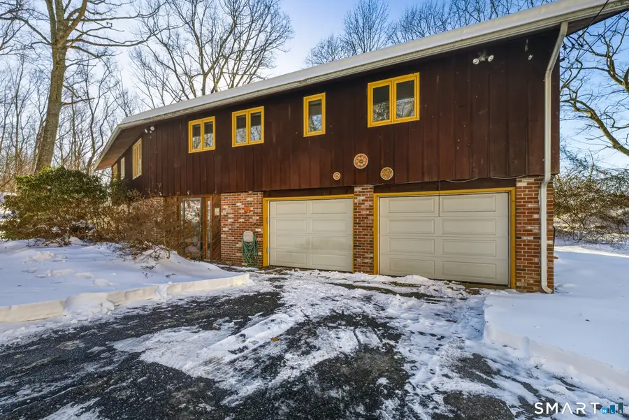 16 Merrywood Lane, East Lyme, CT 06333 - Image #3