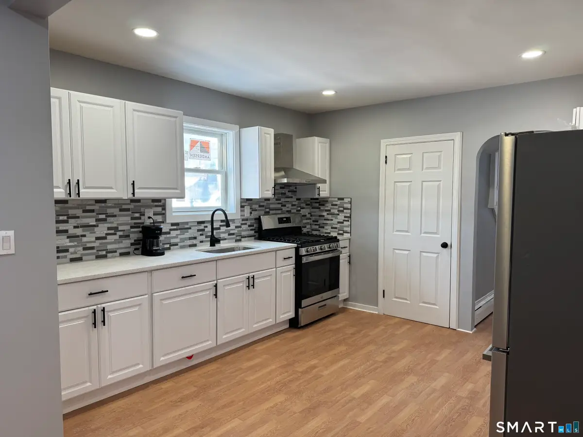 299 Linnmoore Street, Hartford, CT 06106 - Image #1