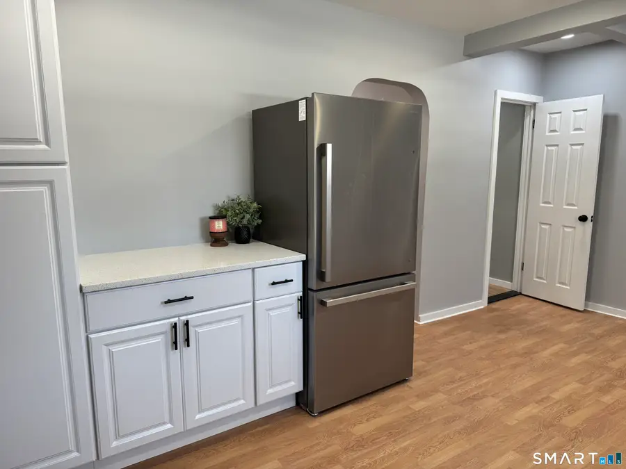 299 Linnmoore Street, Hartford, CT 06106 - Image #2