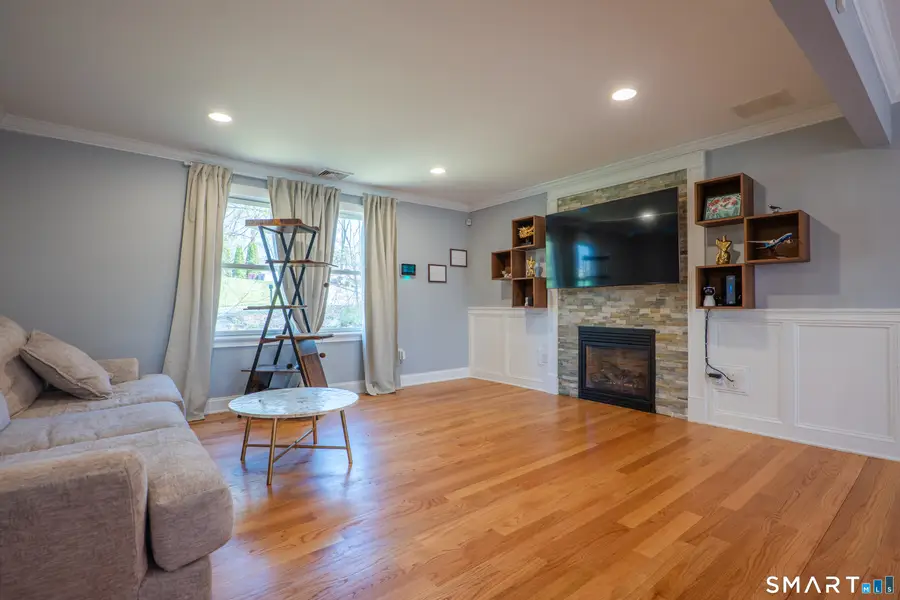 825 Maple Hill Road, Naugatuck, CT 06770 - #3