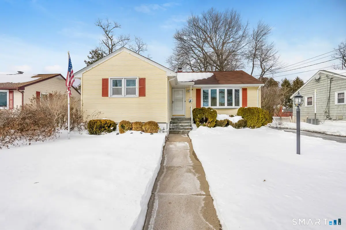 128 Auburn Street, Stratford, CT 06614 - Image #1