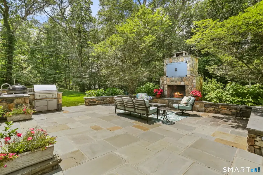 96 Weed Street, New Canaan, CT 06840 - #3