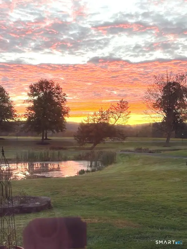 419 Heritage Village #E, Southbury, CT 06488