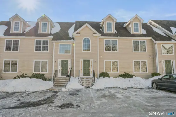 15 Freedom Way #105, East Lyme, CT 06357