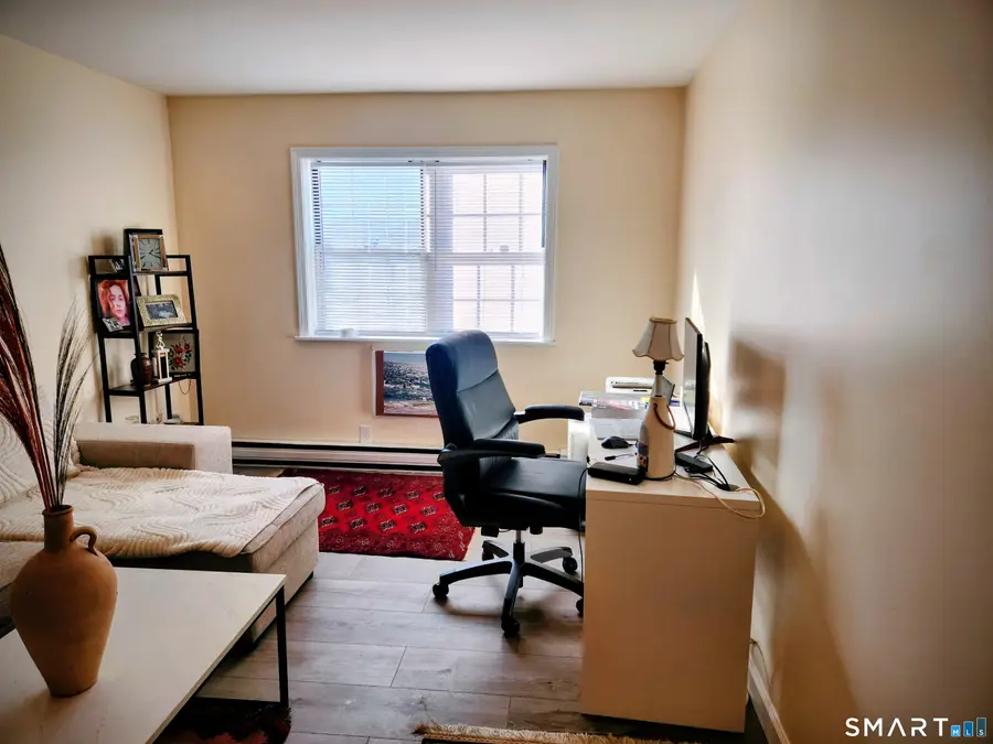 91 4th Street #APT 7, Ansonia, CT 06401 - #2