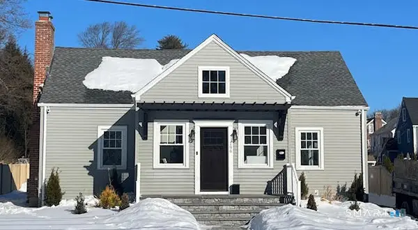 196 Brace Road, West Hartford, CT 06107