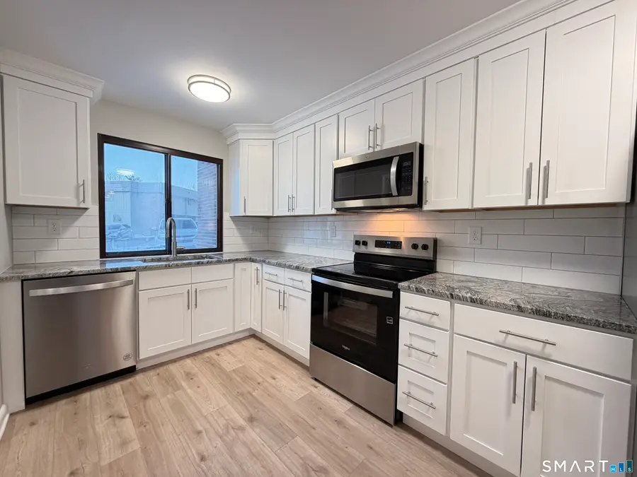 9 Willow Court #9, Cromwell, CT 06416 - Image #3