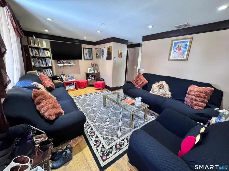 214 York Road, Fairfield, CT 06825 - Image #3