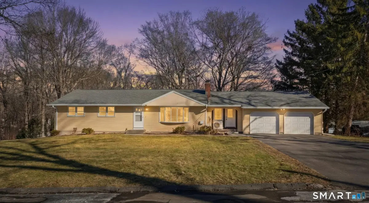 10 Fairlawn Avenue, East Hampton, CT 06424 - #1